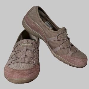 Skechers Womens Sneakers Sz 7 Taupe/Gray Bungee Slip On Memory Foam 22539 TPE